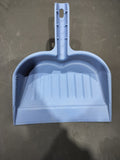 Dust pan