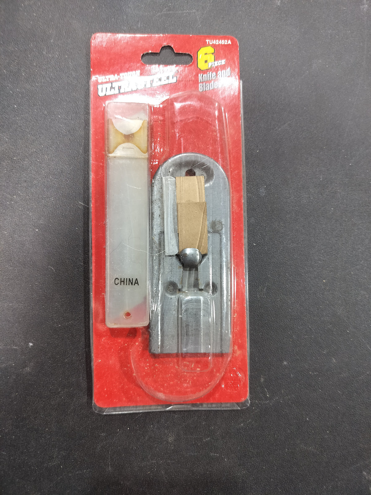 Utility knife set