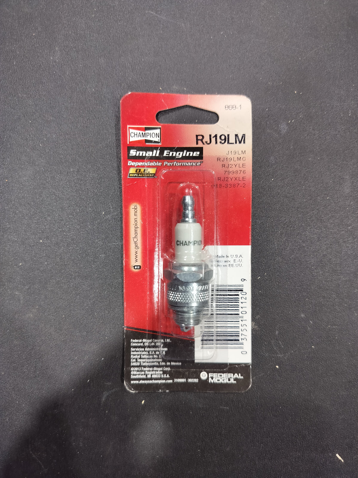 Spark plug RJ19LM