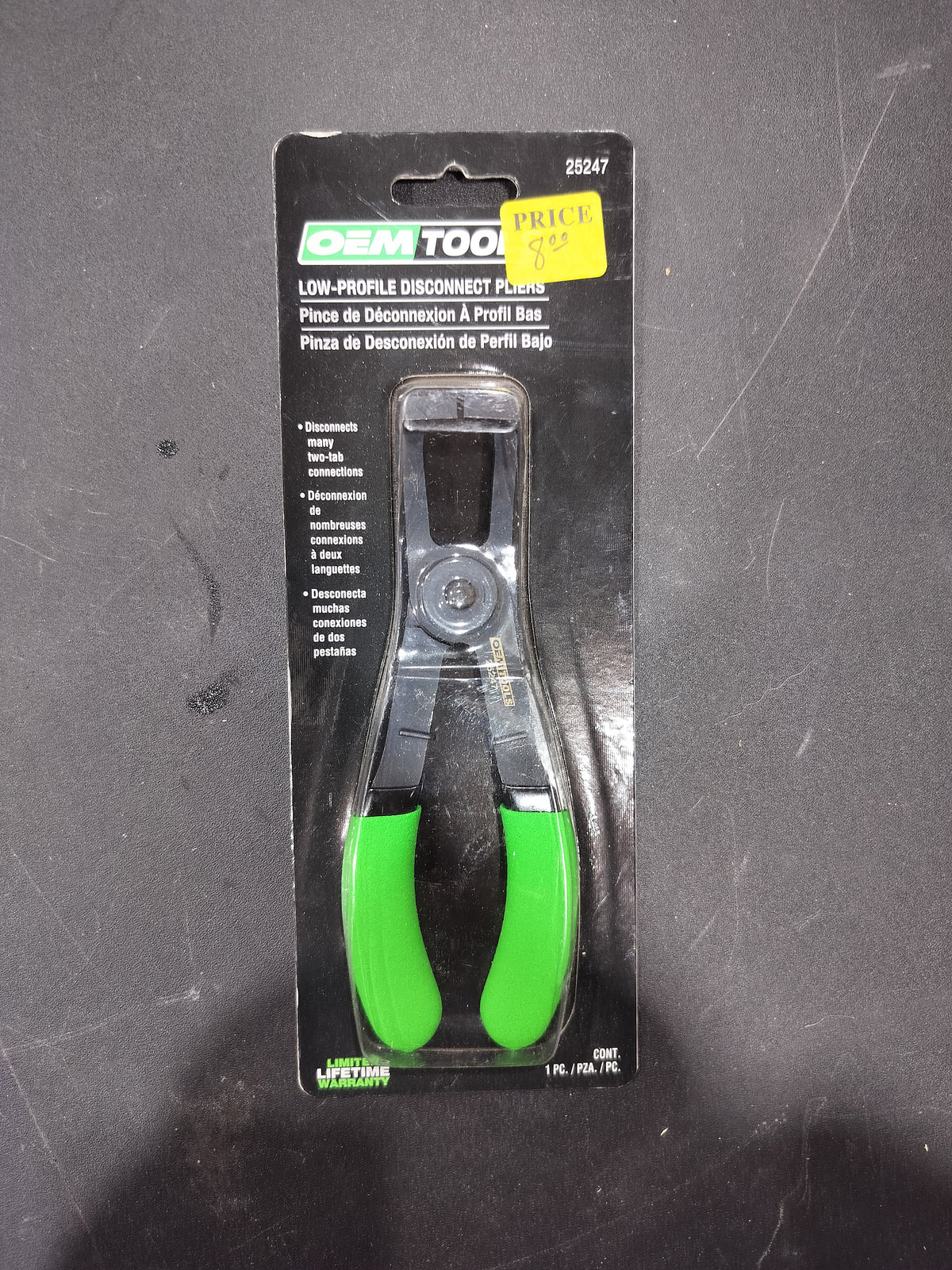 Disconnect pliers